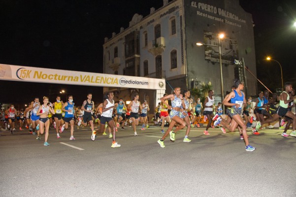 Emmanuel Moi bate la mejor marca mundial del año en la 15K Nocturna Valencia Banco Mediolanum