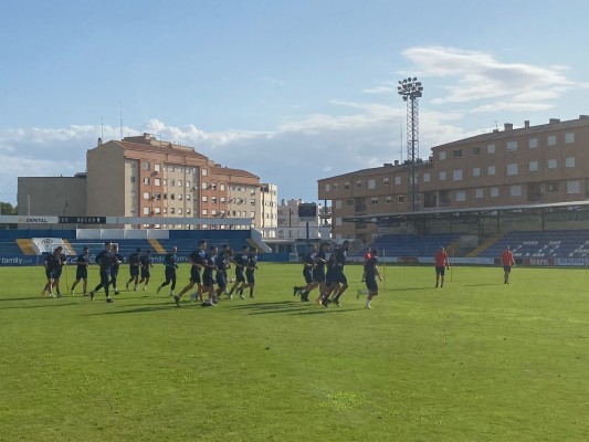 El Alcoyano pretende reafirmar su bien inicio de liga en casa del Sevilla
