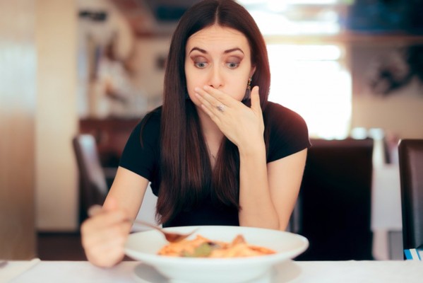 Los científicos afirman que comer en exceso no es la causa principal de la obesidad
