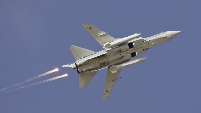 Turquía derriba un avión ruso por violar su espacio aéreo en la frontera con Siria