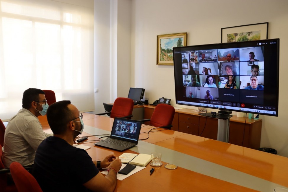 El alcalde Benlloch, durante la reunión telemática de la Comisión Consultiva de Festejos Taurinos Tradicionales.  - 