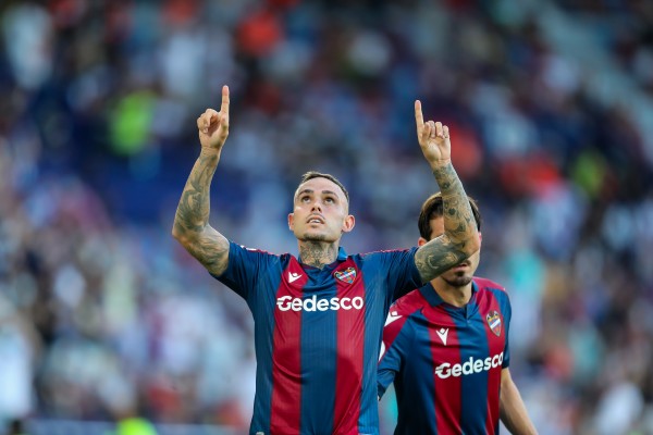 Revolución en el once del Levante en el Martínez Valero