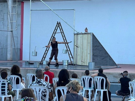 La temporada escénica en Murcia comienza con tres espectáculos teatrales de calle en el Auditorio Parque Fofó