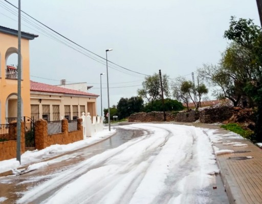 Lluvias de hasta 50 litros y granizo en varias comarcas de la provincia de Castellón