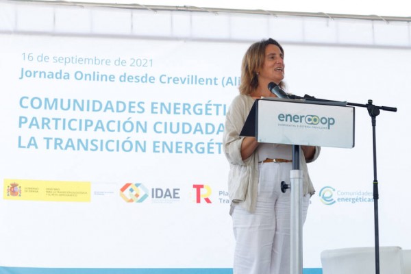 Ribera anuncia 100 millones de euros en ayudas para impulsar comunidades energéticas
