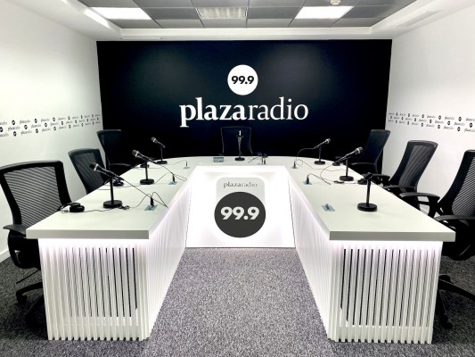 Plaza Radio y La 99.9 Valencia Radio unen sus marcas para convertirse en la voz de Valencia

