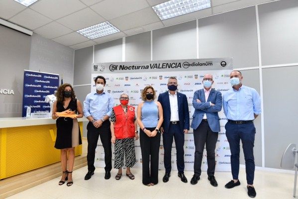 Cerca de 7.000 corredores participarán este sábado en la 15K Nocturna València Banco Mediolanum