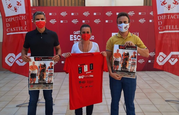 Diputación renueva su apoyo al Infinitri Triathlon Almassora, que bate récords de participación