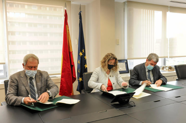 Adif, Tramesa y APV firman el protocolo para la primera 'autopista ferroviaria' Madrid-Valencia
