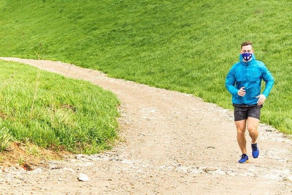 Hacer ejercicio con regularidad pueden reducir el riesgo de desarrollar ansiedad en casi un 60%

