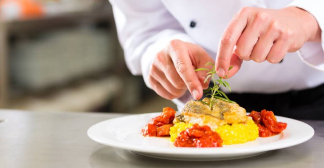 La Región pone en marcha un 'pasaporte gastronómico' con regalos y descuentos para los clientes