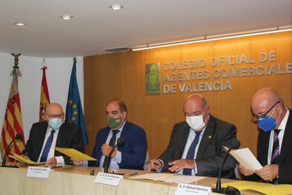 Firma acuerdo de colaboración ATA-CAVAC