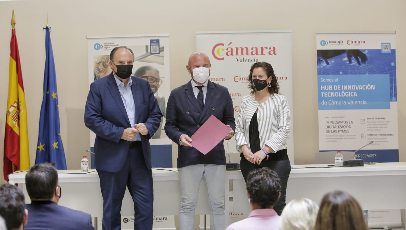 Diputació y Cámara Valencia implantan un servicio para asesorar en digitalización en 11 municipios