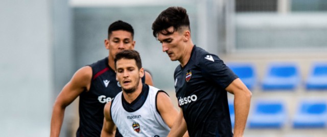 Pepelu: “Tenemos mal sabor de boca porque se nos han ido puntos al final