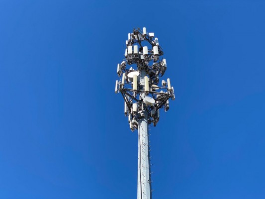 El sector tecnológico ve en la futura ley de ciberseguridad una de las asignaturas pendientes del 5G en España
