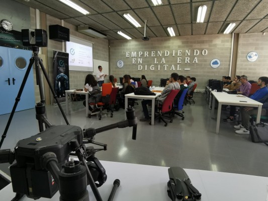 La innovación tecnológica en la Región se topa con un muro: escasean los profesionales cualificados