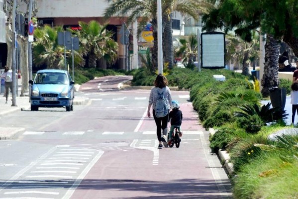 Benidorm avanza en su peatonalización con el proyecto de plataforma única en Armada Española 