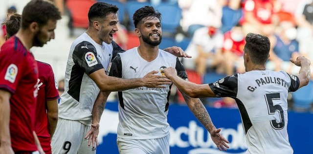 Maxi y Alderete golean al jet lag