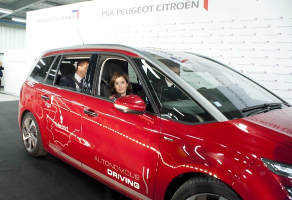 El vehículo autónomo de PSA Peugeot Citroën recorre el trayecto Vigo-Madrid
