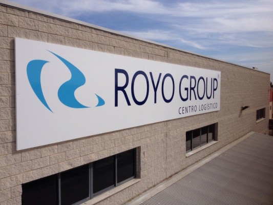 Royo Group inaugura un nuevo centro logístico ante el aumento de la demanda en España