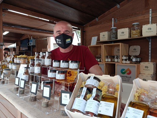 Tírig trau partit als productes gourmet elaborats de forma artesanal amb base d'ametlla i l'oli 