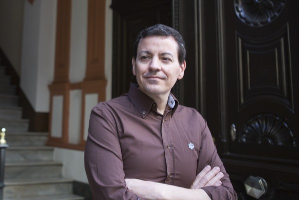 Portazo de Bayo: se retira e impugna el proceso