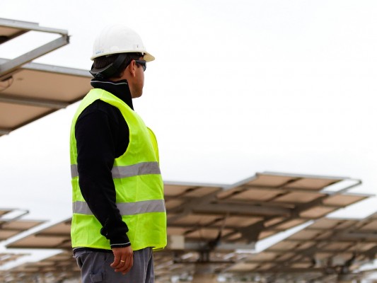 Hidraqua compensa los incrementos de energía gracias a la sostenibilidad y el autoconsumo 