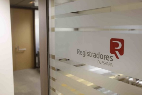 La creación de empresas se recupera en Alicante: nacen más sociedades que en 2019