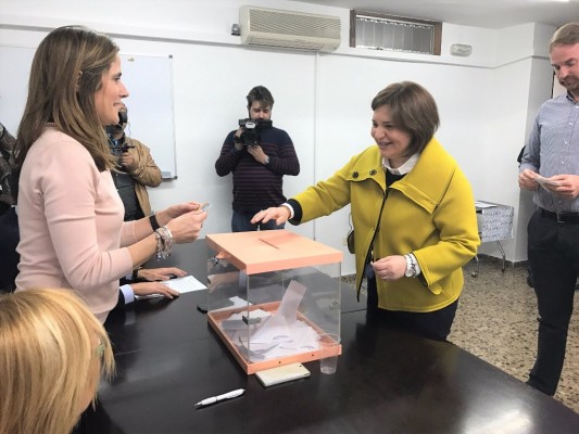 Bonig arrasa contra nadie en un defectuoso proceso de primarias