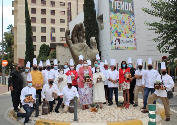 Del 'Murciatone' de sabores al mejor pastel de carne: los pasteleros murcianos apuestan por la creatividad
