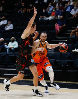Un Valencia Basket en forma pero mermado busca sorprender al Barça
