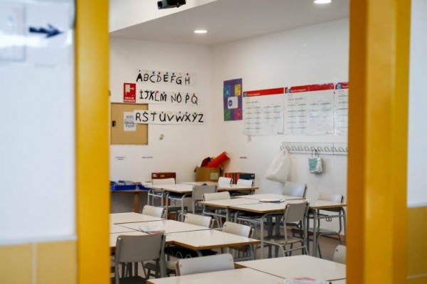 Educación refuerza el trabajo para prevenir las conductas suicidas en el alumnado