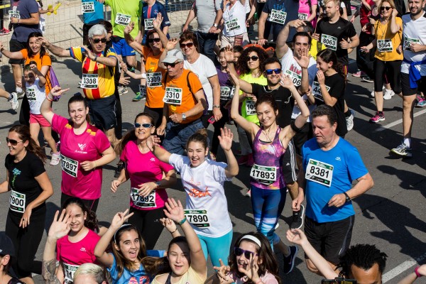 Urban Running es suma a la Volta a Peu València Caixa Popular
