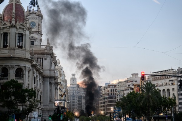 La estaciones que miden la calidad del aire no dieron datos de Valencia durante la Cremà