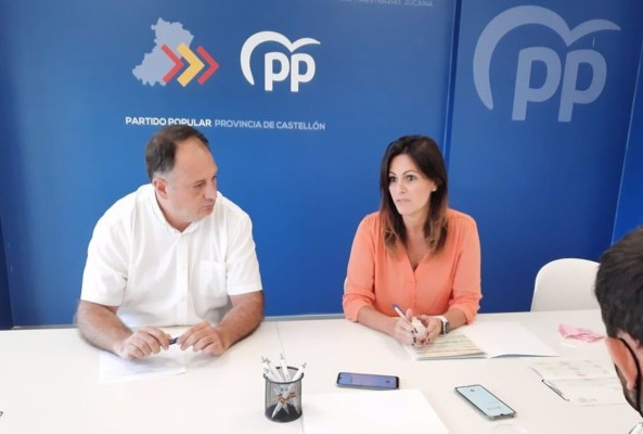El PP denuncia que el curso escolar comienza con 558 vacantes de profesores sin cubrir 