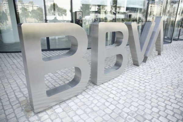 BBVA capta hasta junio 36.000 clientes en la Comunitat, la mitad por canales digitales