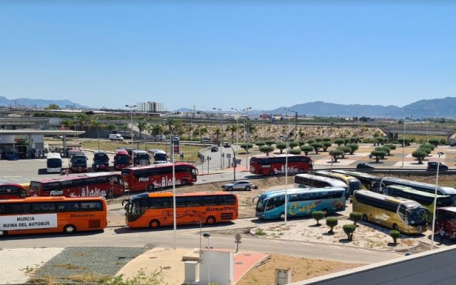 La Comunidad asegura que todas las rutas de transporte escolar se han cubierto con 20 nuevas empresas 