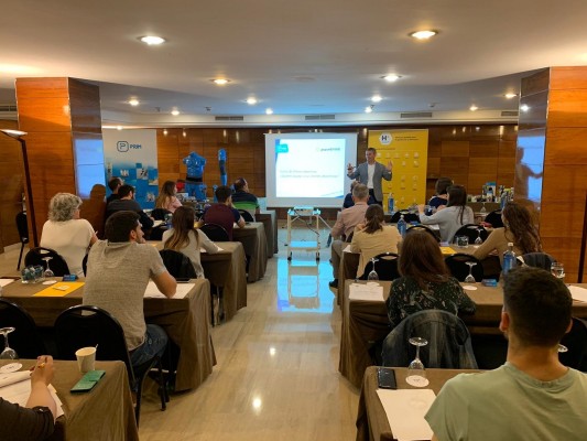 Grupo Hefame y La Roche Posay organizan las 'I Jornadas de atención
dermofarmacéutica al paciente oncológico'