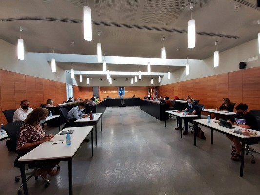 San Vicente aprueba la 38ª Modificación del Plan General y 3ª del PAU La Almazara