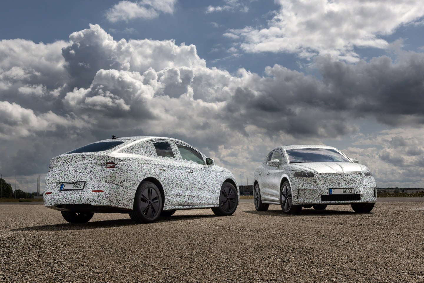 Skoda añade una versión coupé a la gama de su eléctrico Enyaq iV