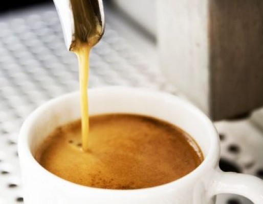Una empresa valenciana lanza un nuevo café bombón que sustituye la leche condensada por horchata concentrada