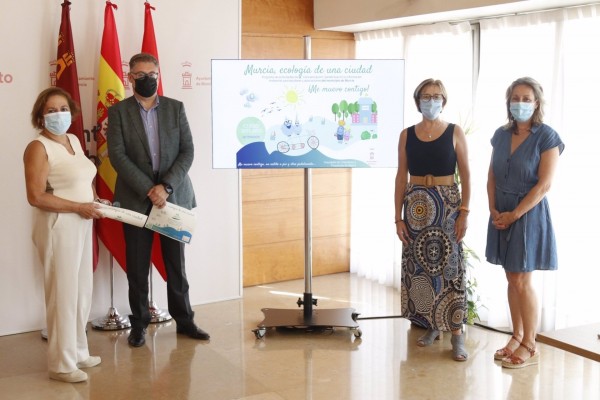 Los escolares de Murcia podrán disfrutar de huertos, 'Ecoaulas' o itinerarios ambientales 