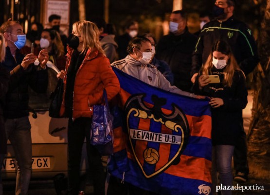 Vicente Cosido y Miguel Barrachina, los candidatos a la presidencia de la Delegación de Peñas del Levante UD