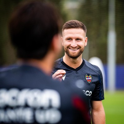 La historia del dorsal de Mustafi