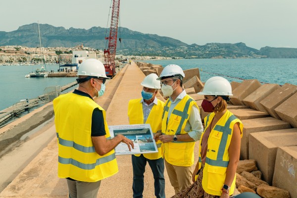 La Generalitat invierte 1,7 millones de euros en el puerto de Altea por seguridad e integración 