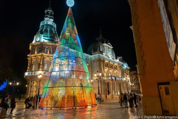 Cartagena apuesta por tener un gran alumbrado navideño para los dos próximos años