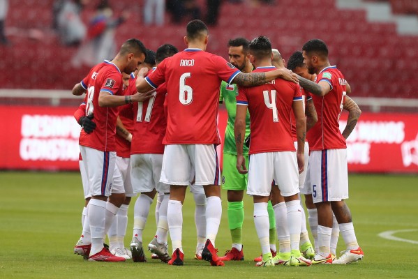 Enzo Roco juega los 90 minutos del partido de Chile contra Ecuador y el 'mal de altura'