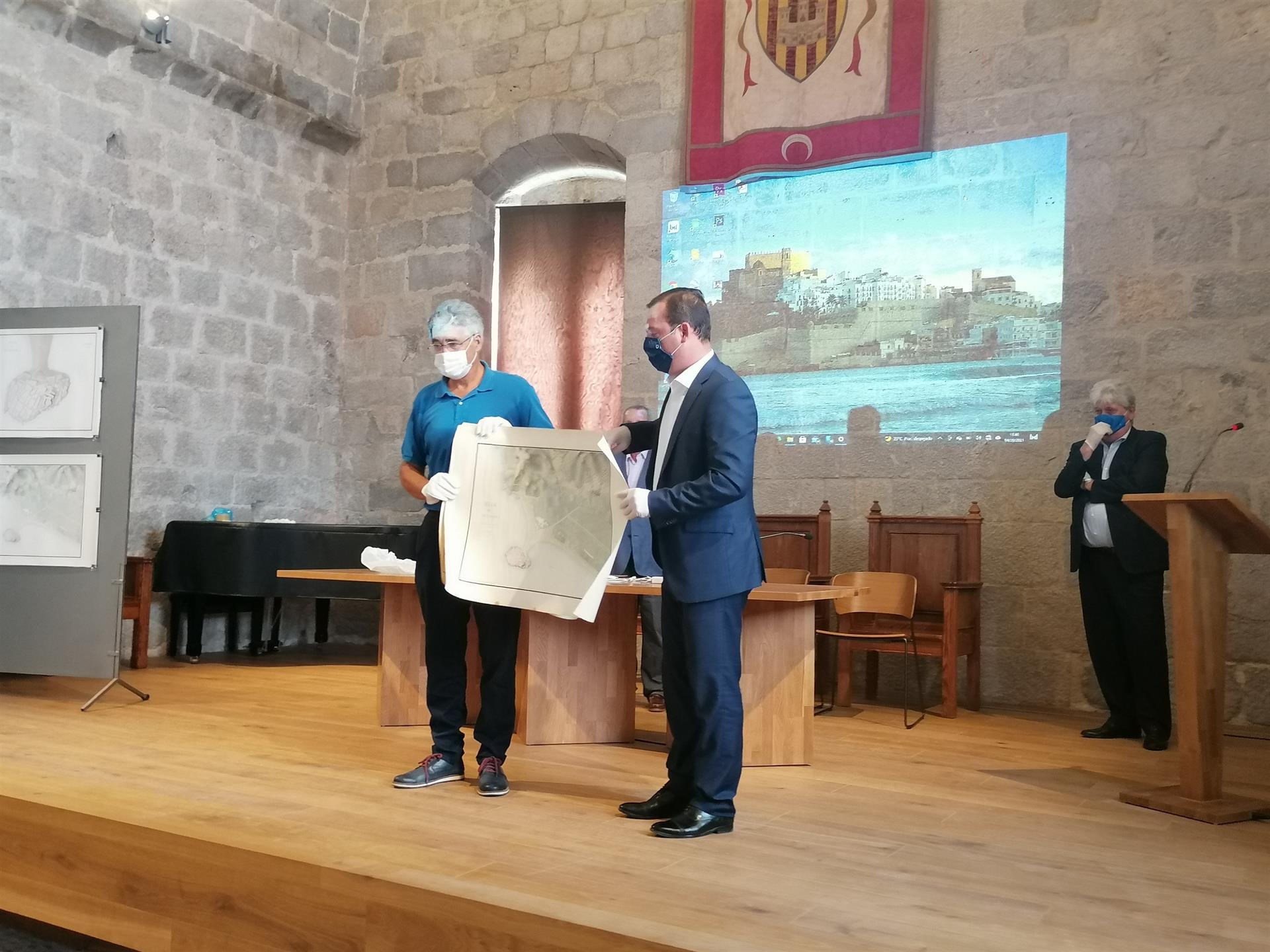 El Ayuntamiento adquiere un mapa y un plano de Peñíscola elaborado por ingenieros de Napoleón