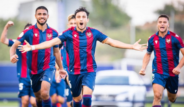 El Atlético Levante empieza con buen pie