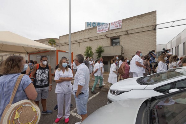 La UCI de la Plana critica los ataques recibidos y defiende su labor sobre el paciente con ozono